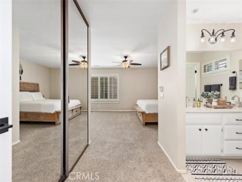 24711 Via Del Rio , Lake Forest, CA