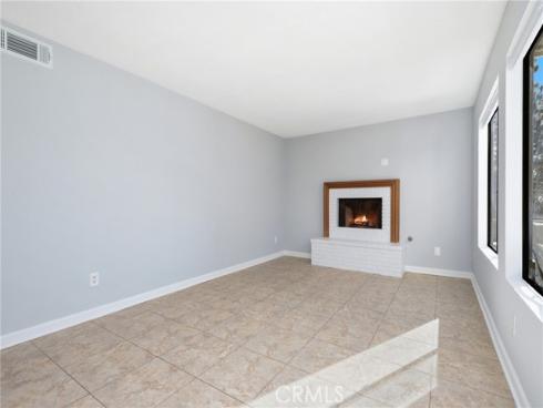 25701 View Pointe 8C , Lake Forest, CA