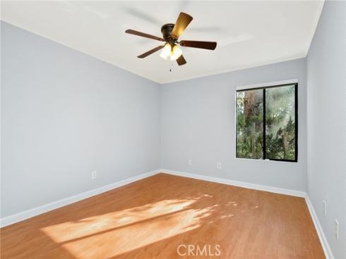 25701 View Pointe 8C , Lake Forest, CA