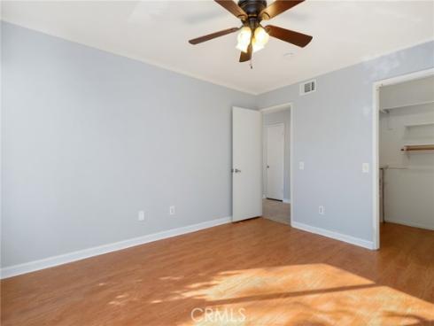 25701 View Pointe 8C , Lake Forest, CA
