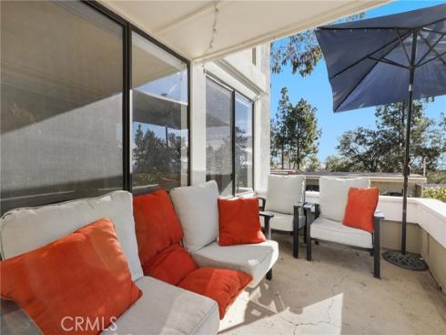 25701 View Pointe 8C , Lake Forest, CA