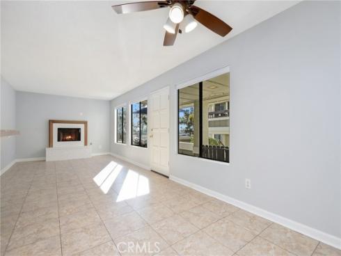 25701 View Pointe 8C , Lake Forest, CA