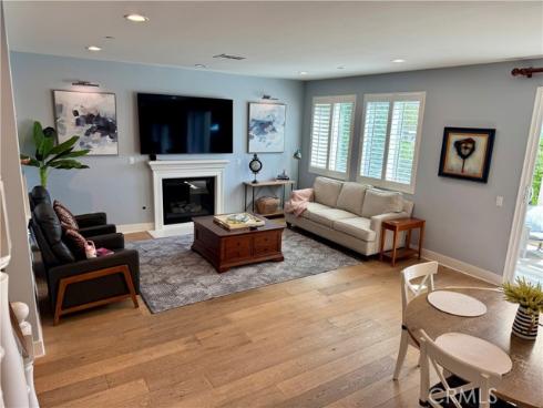 11 Silver Spruce Court, Lake Forest, CA