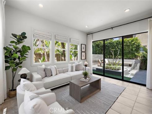 27 Heron , Lake Forest, CA