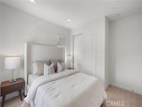 27 Heron , Lake Forest, CA
