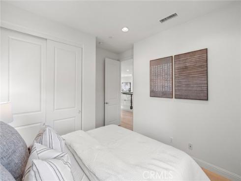 27 Heron , Lake Forest, CA
