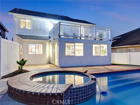 21095 Skylark Drive, Lake Forest, CA