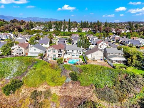 21095 Skylark Drive, Lake Forest, CA