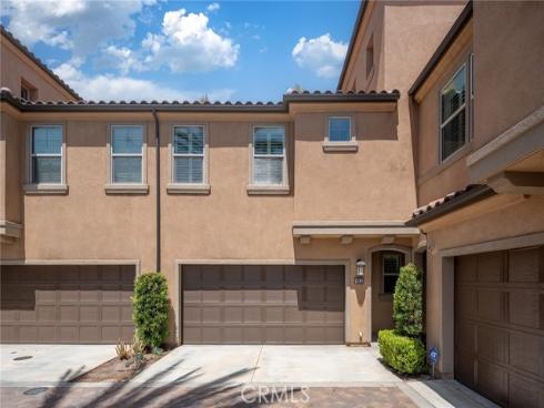 182  Finch  , Lake Forest, CA