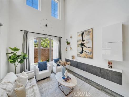 182  Finch  , Lake Forest, CA