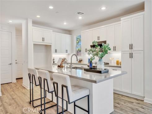 182  Finch  , Lake Forest, CA
