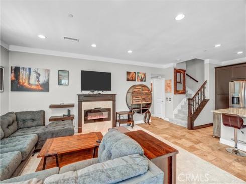 1009 El Paseo , Lake Forest, CA
