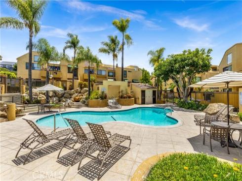 25761 Le Parc 72 , Lake Forest, CA