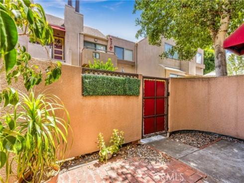 25761 Le Parc 72 , Lake Forest, CA