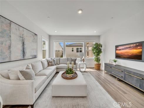 140 Walworth , Lake Forest, CA