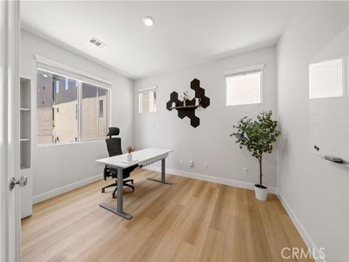 566 Catalonia , Lake Forest, CA
