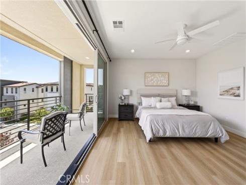 566 Catalonia , Lake Forest, CA