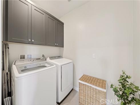 566 Catalonia , Lake Forest, CA