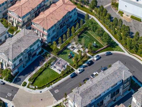 566 Catalonia , Lake Forest, CA