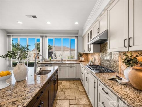 19151 Red Bluff Dr , Lake Forest, CA