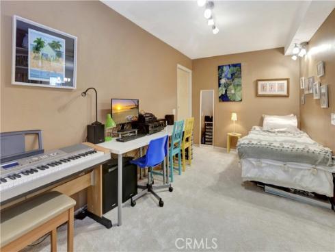 22332 Fallen Leaf , Lake Forest, CA