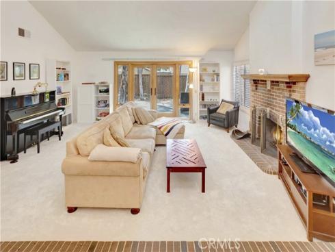 22332 Fallen Leaf , Lake Forest, CA