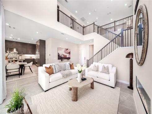 130 Holliston , Lake Forest, CA
