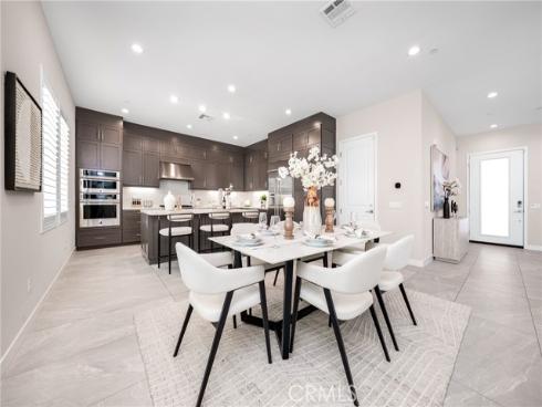130 Holliston , Lake Forest, CA