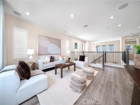 130 Holliston , Lake Forest, CA