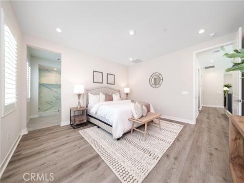 130 Holliston , Lake Forest, CA