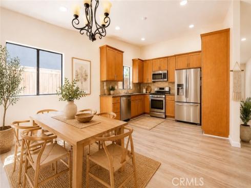 23456 White Dove Dr , Lake Forest, CA