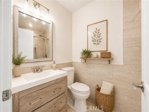 23456 White Dove Dr , Lake Forest, CA