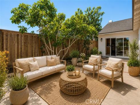 23456 White Dove Dr , Lake Forest, CA