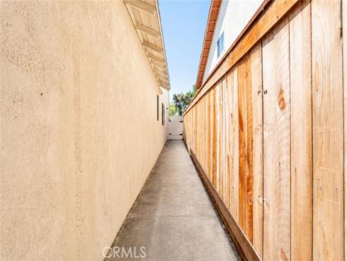 23456 White Dove Dr , Lake Forest, CA