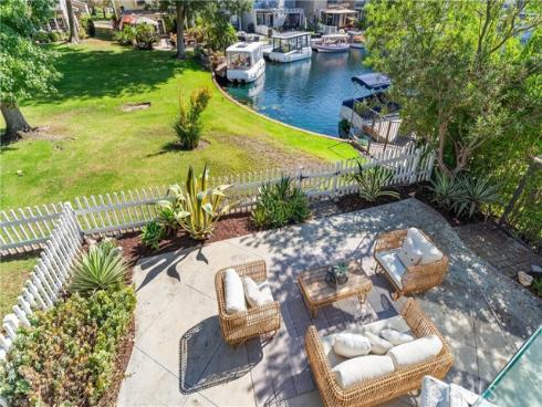 21886 Winnebago , Lake Forest, CA