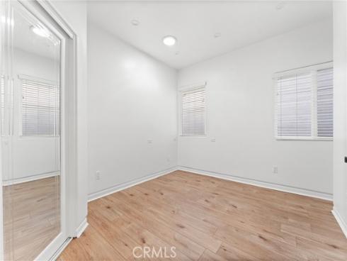 21886 Winnebago , Lake Forest, CA