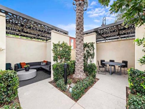 624 Pelion , Lake Forest, CA