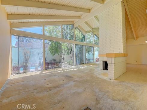 24186 Elrond Lane, Lake Forest, CA