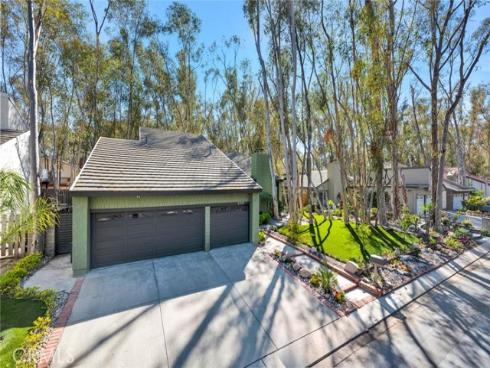 24952 Singingwoods , Lake Forest, CA
