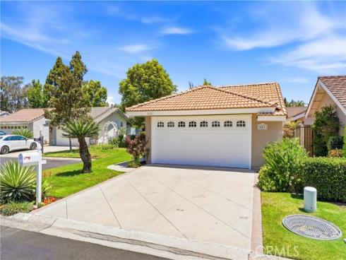 24261 Ontario Lane, Lake Forest, CA