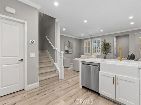 604 El Paseo , Lake Forest, CA