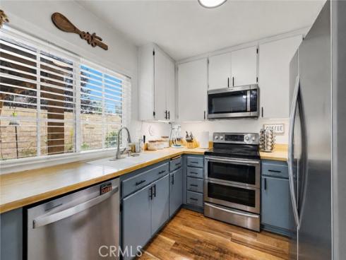 21155 Larchmont , Lake Forest, CA