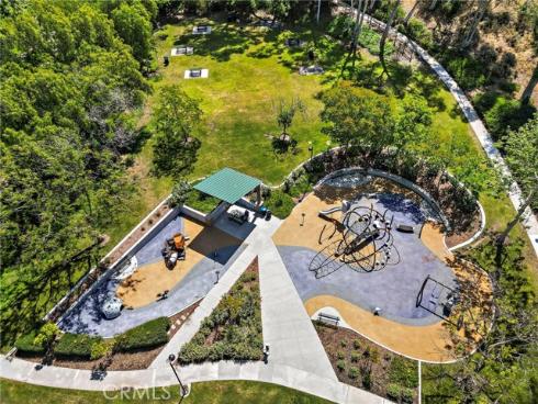21155  Larchmont  , Lake Forest, CA