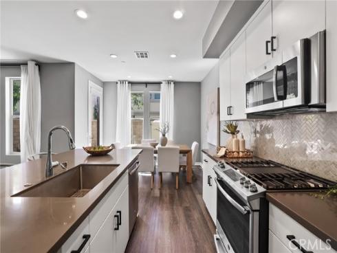 71 Prominence , Lake Forest, CA