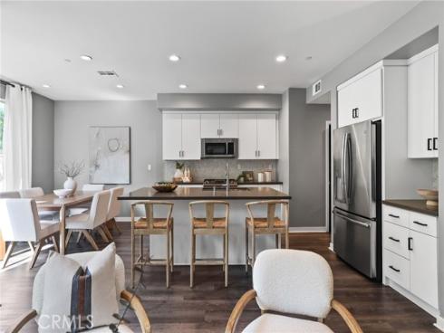 71 Prominence , Lake Forest, CA