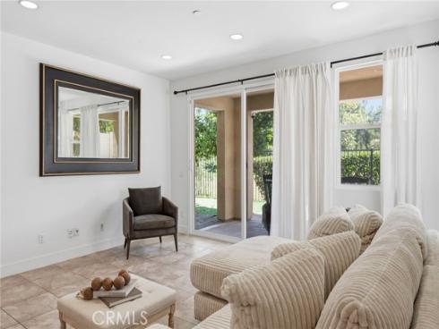 10  Willow  , Lake Forest, CA