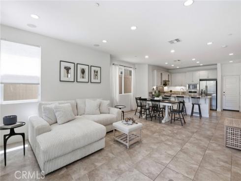 10  Willow  , Lake Forest, CA