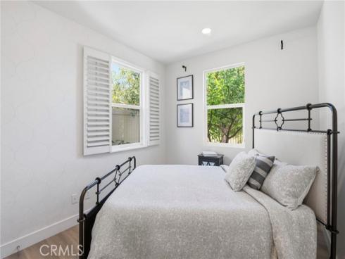 10  Willow  , Lake Forest, CA