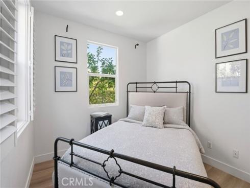 10  Willow  , Lake Forest, CA