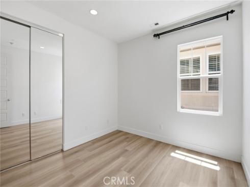 10  Willow  , Lake Forest, CA